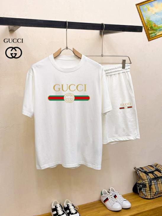 Picture of Gucci Shirt Pant Suits _SKUGucciM-3XL25tr1821765